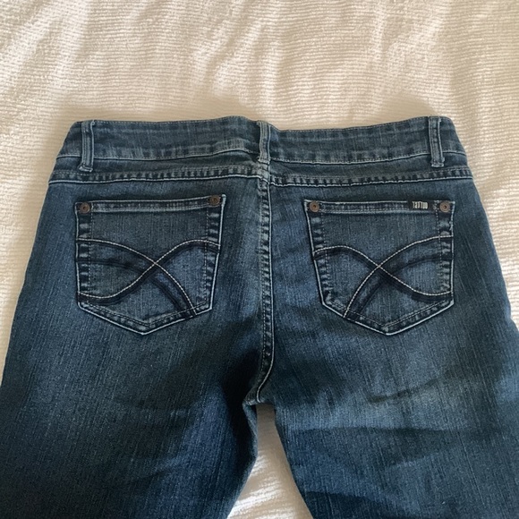 Tattoo brand bootcuts. Super cute! - Picture 2 of 4